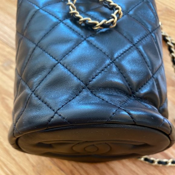 Mini Chanel 22S Bucket Bag Pearl Crush - Picture 9 of 16